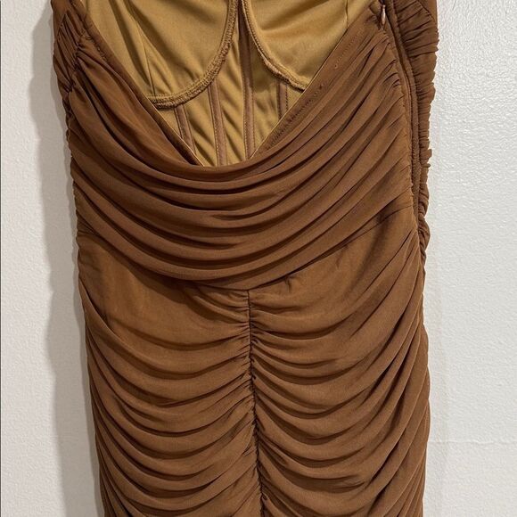 PrettyLittle Thing Chocolate Corset
Detail Mesh Ruched Bandeau
Jumpsuit NWT - Picture 5 of 7